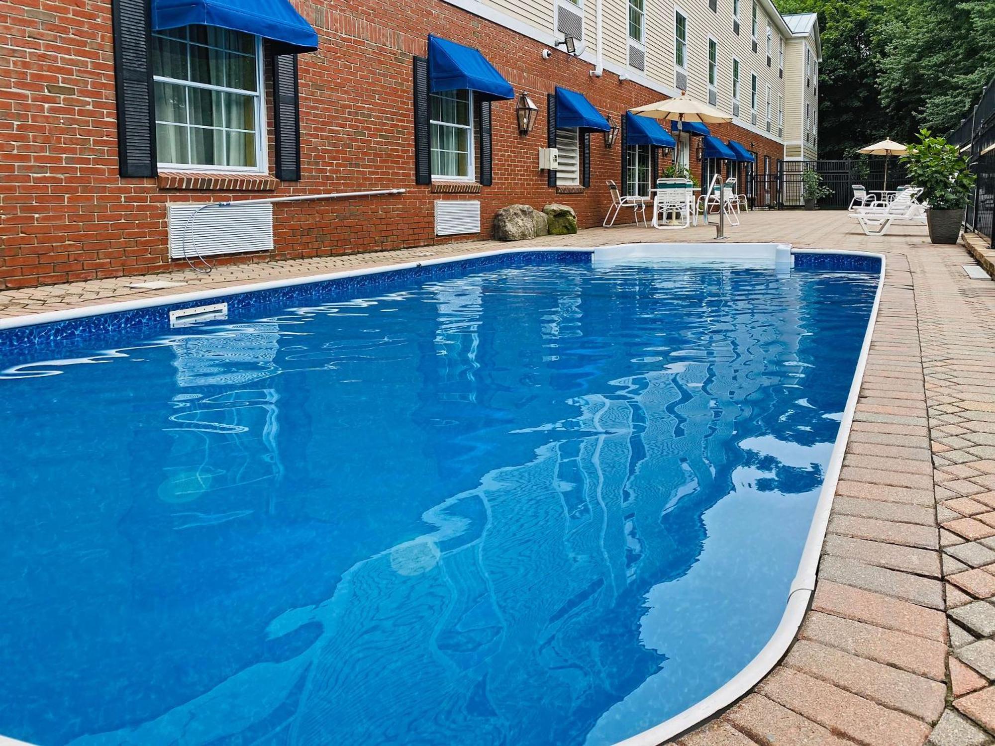 Comfort Inn&suites Sturbridge-brimfield Hotel Sturbridge