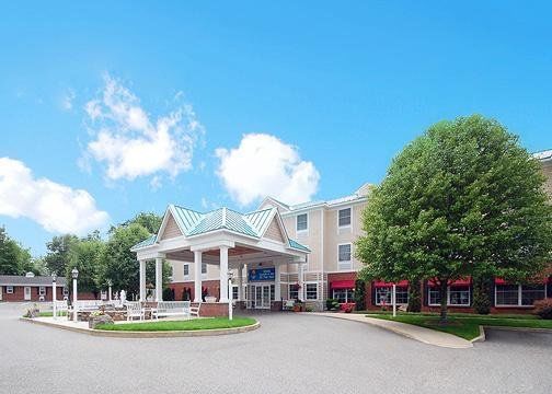 Hotel Comfort & Sturbridge-brimfield