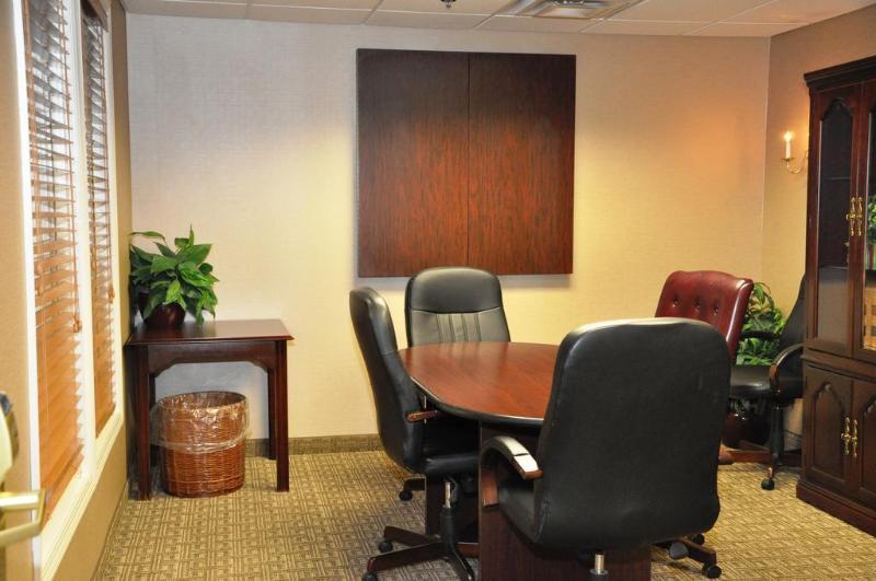 Comfort Inn&suites Sturbridge-brimfield 3* Sturbridge