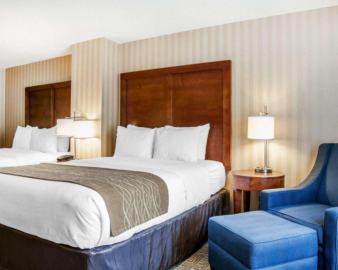 Comfort Inn&suites Sturbridge-brimfield 3* Sturbridge