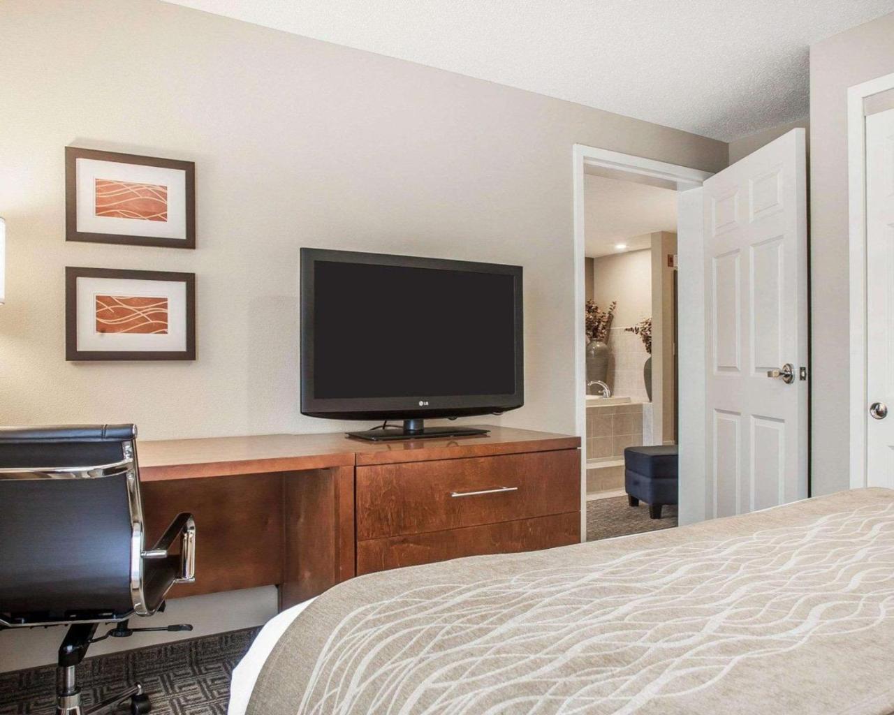Comfort Inn&suites Sturbridge-brimfield
