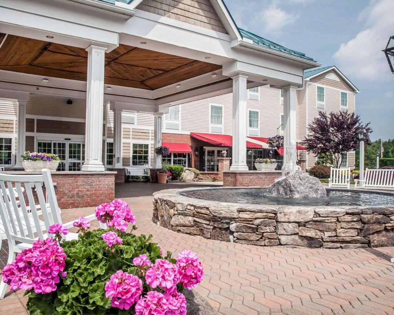 Comfort Inn&suites Sturbridge-brimfield Sturbridge